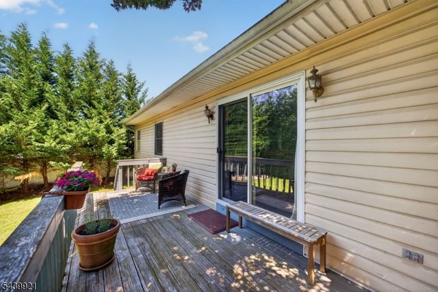 109 Carlson Pkwy, Cedar Grove Twp., NJ 07009