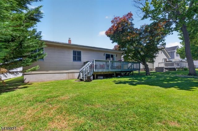 109 Carlson Pkwy, Cedar Grove Twp., NJ 07009