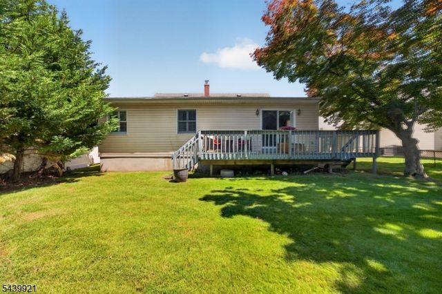 109 Carlson Pkwy, Cedar Grove Twp., NJ 07009