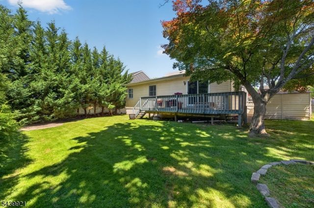 109 Carlson Pkwy, Cedar Grove Twp., NJ 07009