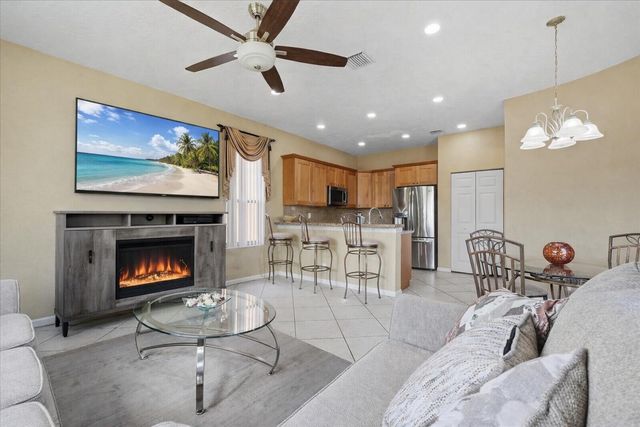 2111 SW 148th Avenue, Miramar, FL 33027