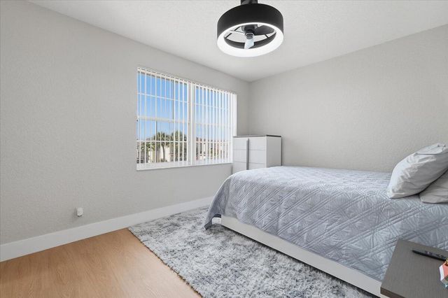 2111 SW 148th Avenue, Miramar, FL 33027