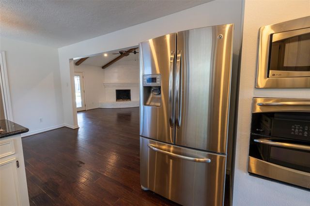 8226 Schaffer Lane, Houston, TX 77070
