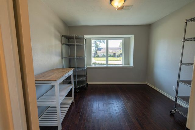 8226 Schaffer Lane, Houston, TX 77070