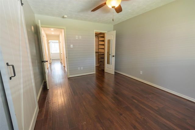 8226 Schaffer Lane, Houston, TX 77070