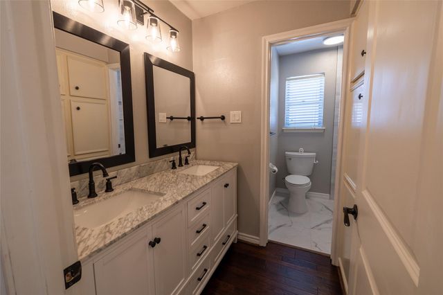 8226 Schaffer Lane, Houston, TX 77070