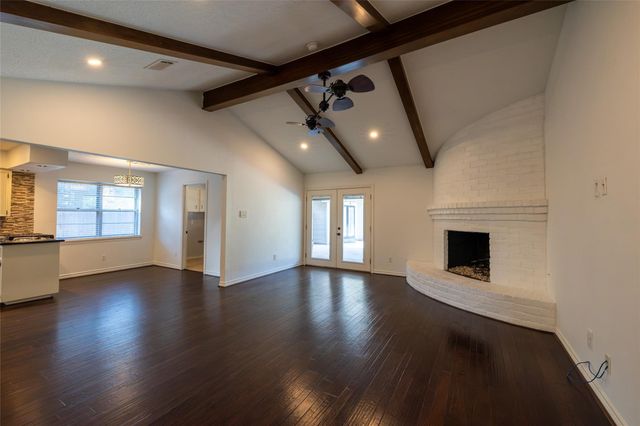 8226 Schaffer Lane, Houston, TX 77070