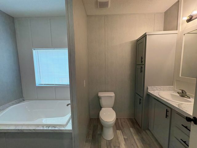 3323 Prices Bridge Lane, Walterboro, SC 29488