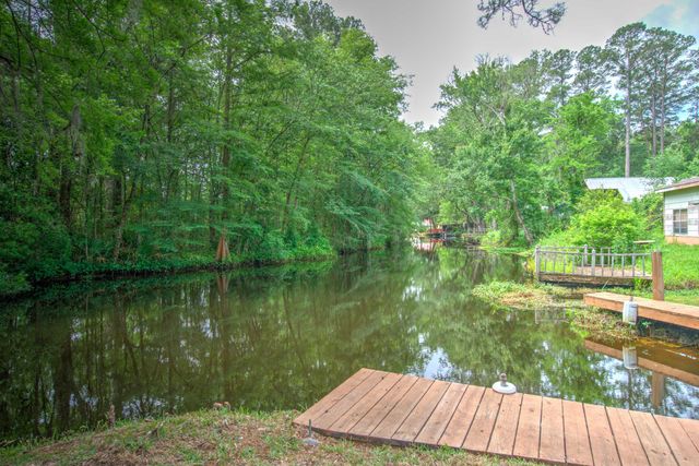 3323 Prices Bridge Lane, Walterboro, SC 29488