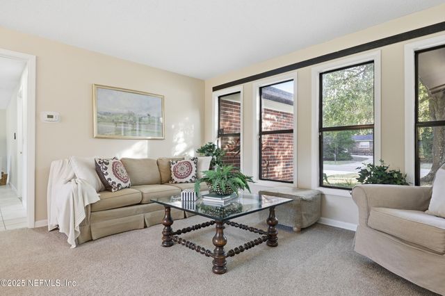 521 CLERMONT Avenue S, Orange Park, FL 32073