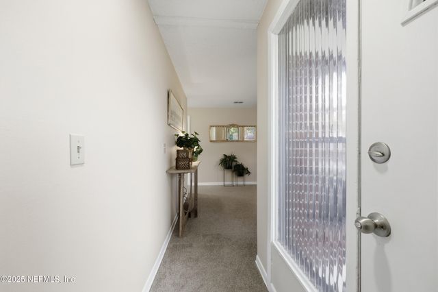 521 CLERMONT Avenue S, Orange Park, FL 32073