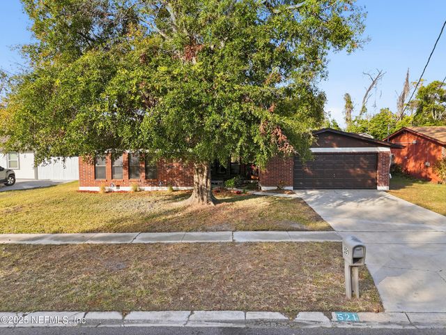 521 CLERMONT Avenue S, Orange Park, FL 32073