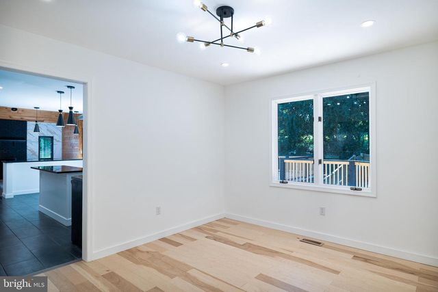 800 BERRYMANS LN, Reisterstown, MD 21136