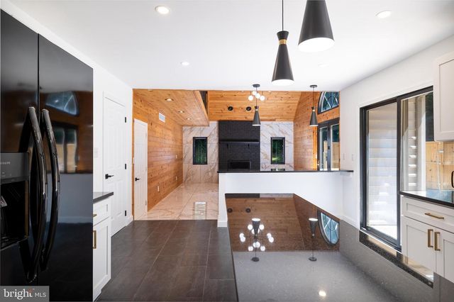 800 BERRYMANS LN, Reisterstown, MD 21136