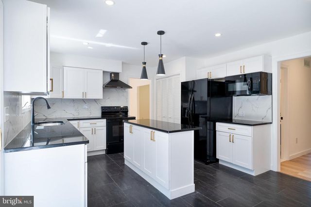 800 BERRYMANS LN, Reisterstown, MD 21136