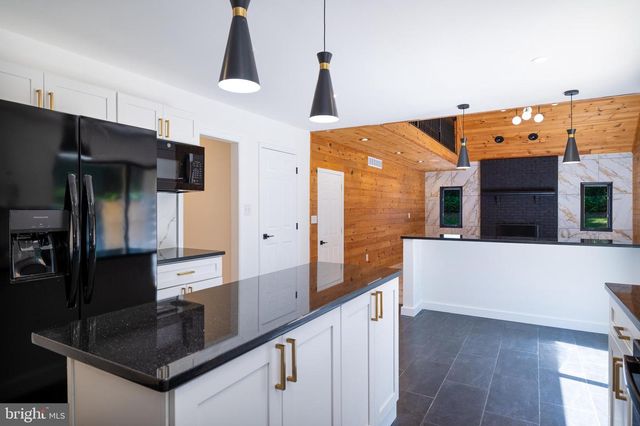 800 BERRYMANS LN, Reisterstown, MD 21136