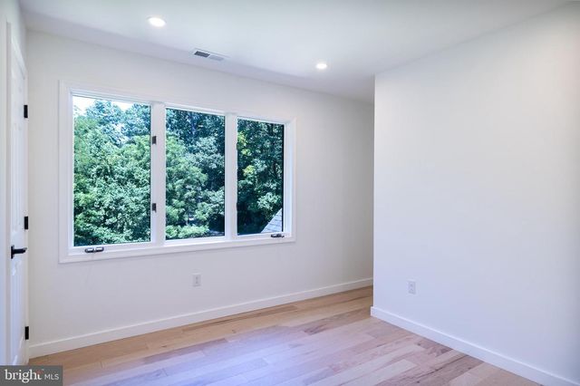 800 BERRYMANS LN, Reisterstown, MD 21136