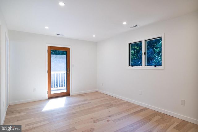 800 BERRYMANS LN, Reisterstown, MD 21136
