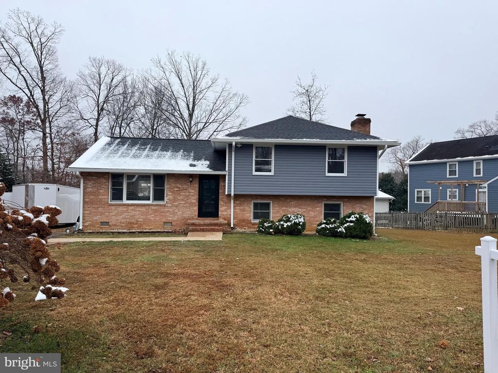 537 BUTTERNUT DR, Fredericksburg, VA 22408