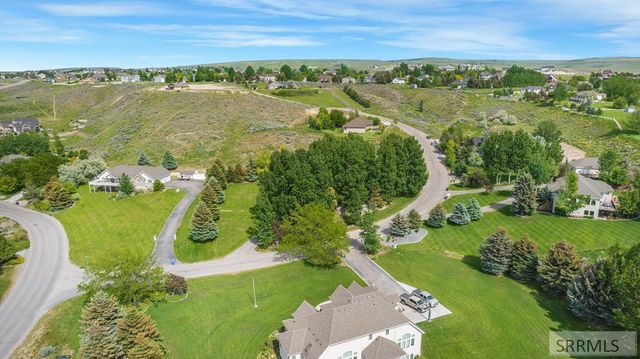 6644 S Ensenada Circle, Idaho Falls, ID 83406