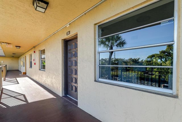 3121 NW 47th Terrace 315, Lauderdale Lakes, FL 33319