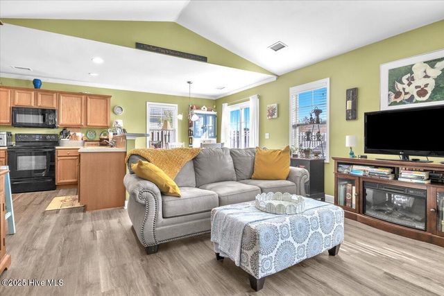 1128 Crestfield Way, Leland, NC 28451