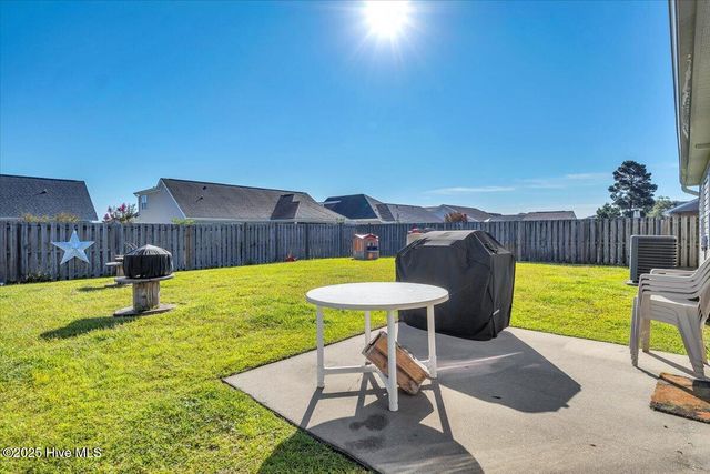 1128 Crestfield Way, Leland, NC 28451