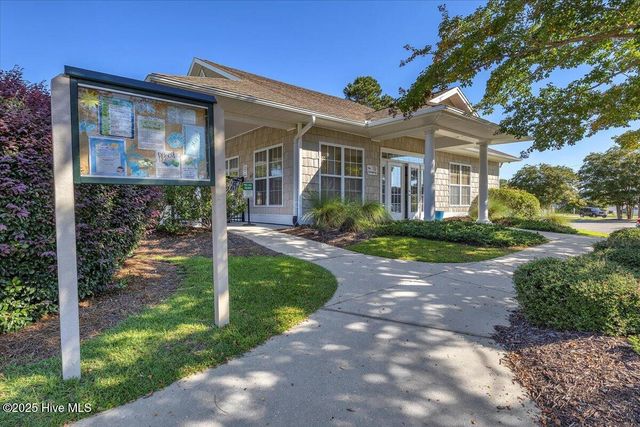 1128 Crestfield Way, Leland, NC 28451