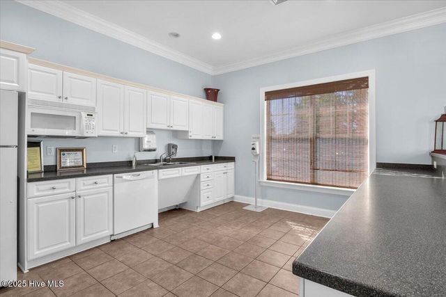 1128 Crestfield Way, Leland, NC 28451