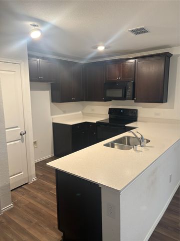 5417 Vinebrook Way, Princeton, TX 75407