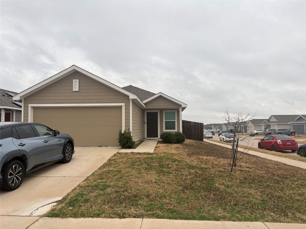 5417 Vinebrook Way, Princeton, TX 75407