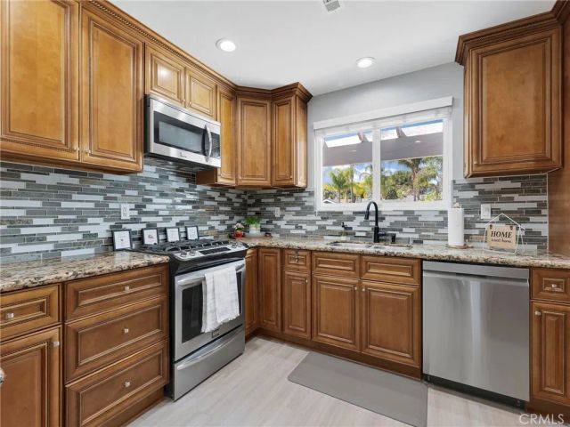 9800 Kessler, Chatsworth, CA 91311