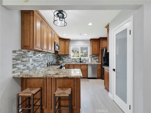 9800 Kessler, Chatsworth, CA 91311