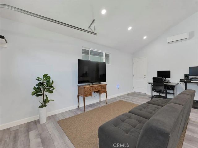 9800 Kessler, Chatsworth, CA 91311