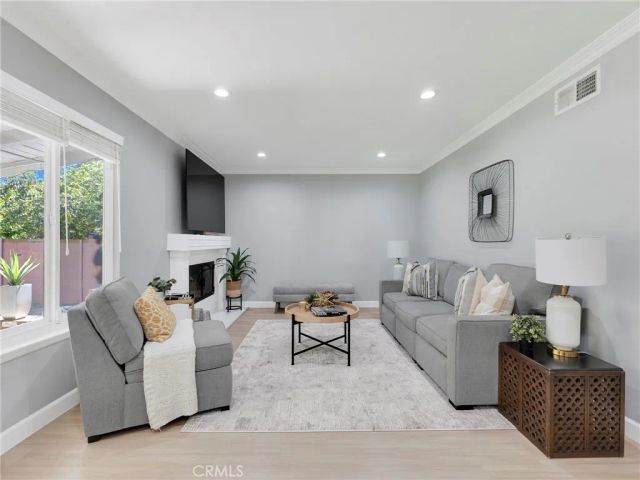 9800 Kessler, Chatsworth, CA 91311