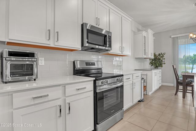 507 Veridian Circle NW, Palm Bay, FL 32907