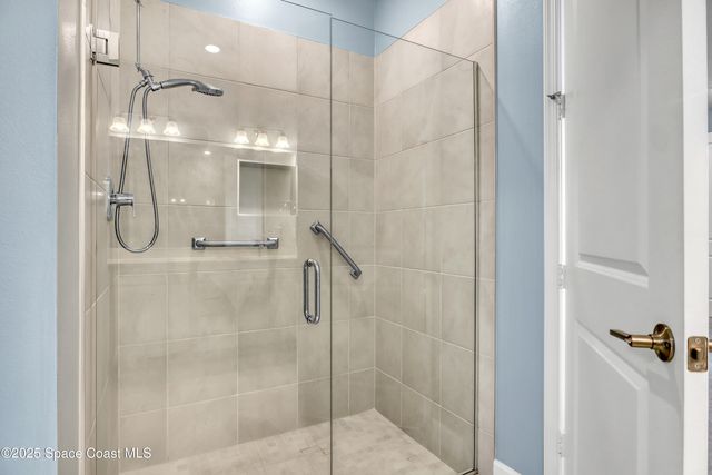 507 Veridian Circle NW, Palm Bay, FL 32907