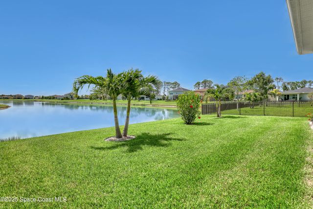 507 Veridian Circle NW, Palm Bay, FL 32907