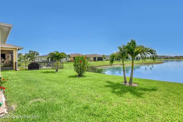 507 Veridian Circle NW, Palm Bay, FL 32907