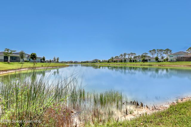 507 Veridian Circle NW, Palm Bay, FL 32907