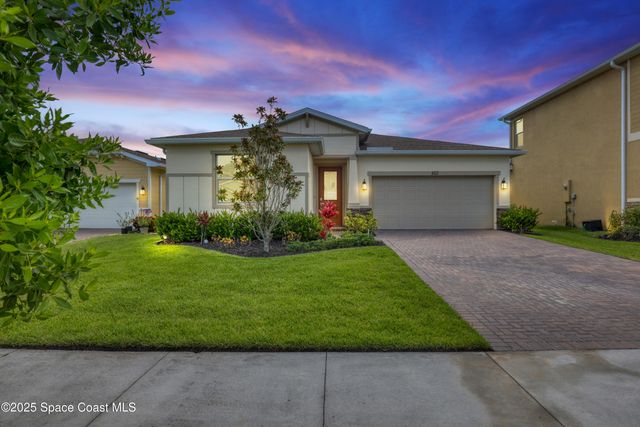 507 Veridian Circle NW, Palm Bay, FL 32907