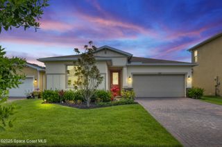 507 Veridian Circle NW, Palm Bay, FL 32907