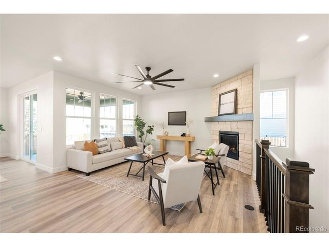 16364 Columbine St, Thornton, CO 80602