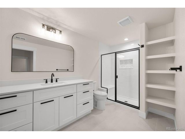 16364 Columbine St, Thornton, CO 80602
