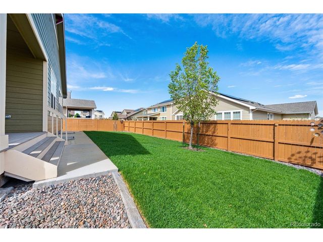 16364 Columbine St, Thornton, CO 80602