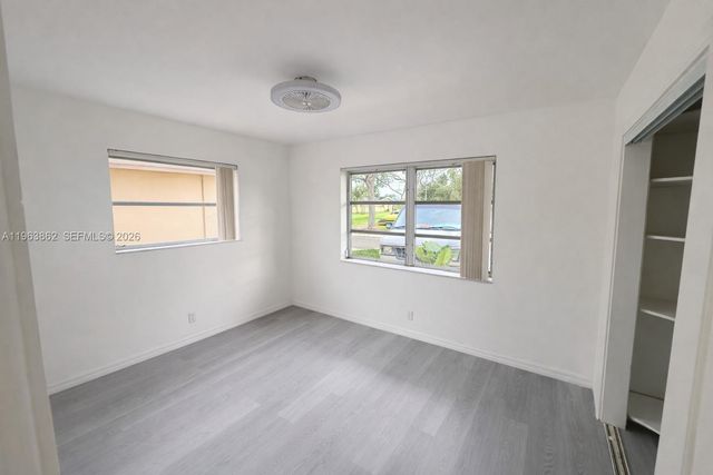 2609 NW 54th St, Tamarac, FL 33309