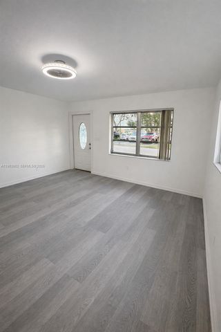 2609 NW 54th St, Tamarac, FL 33309