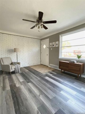 3625 Prairie Avenue, Berkley, MI 48072