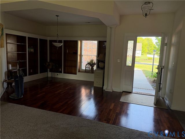 225 Lighthouse Pointe, Prince George, VA 23860
