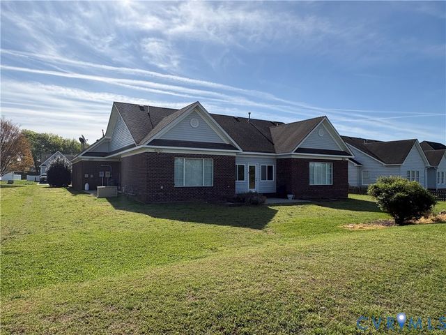 225 Lighthouse Pointe, Prince George, VA 23860